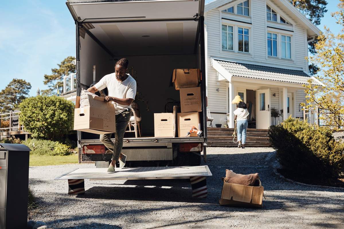 Making Moves What You Need to Know Before Renting a Moving Truck
