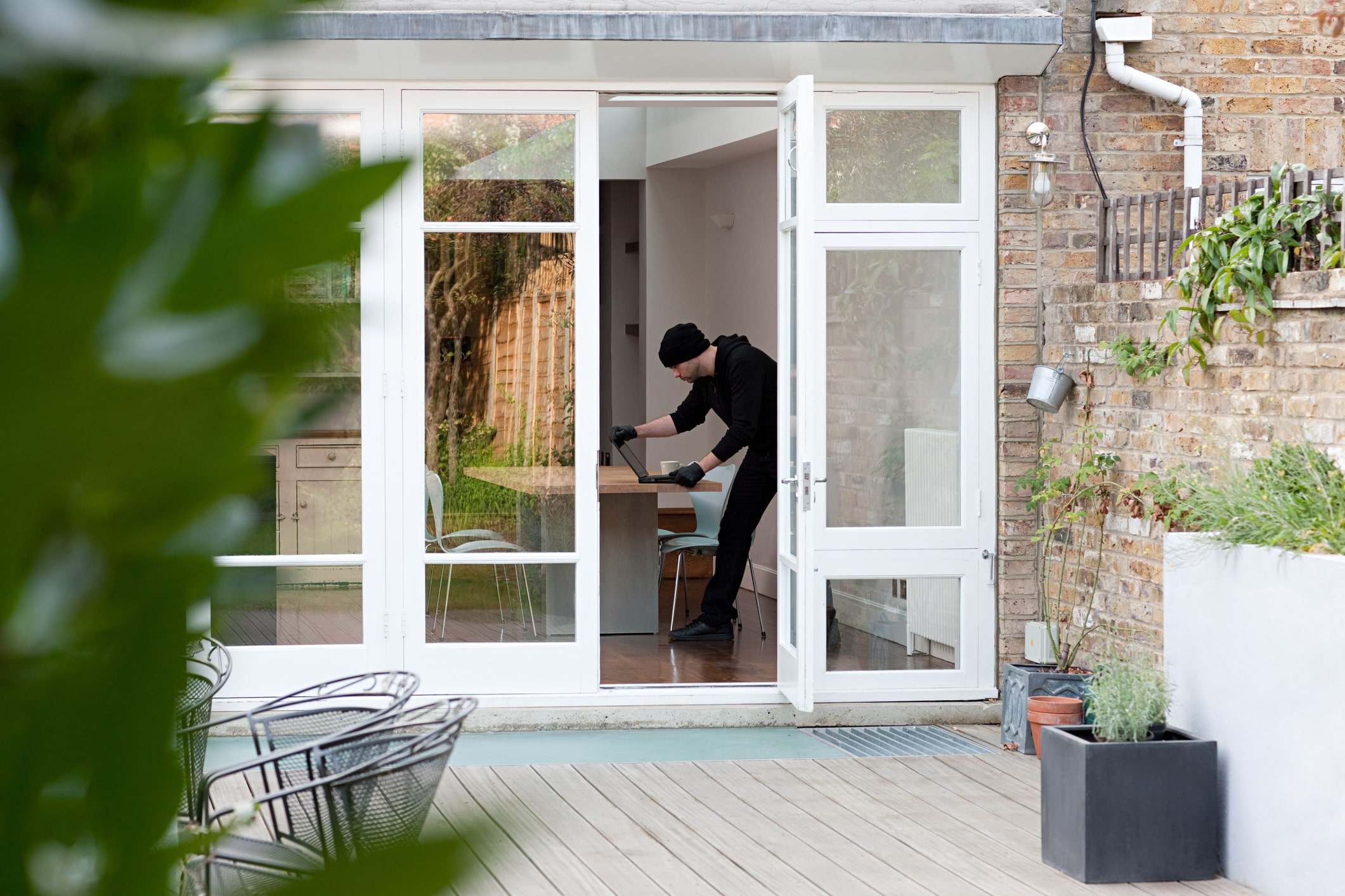 Renters Insurance Saved Me: Common Scenarios